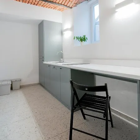 Kapszulahotel Wanderlust Capsules - Unique Sleeping Experience Ljubljana